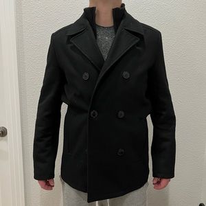 Kenneth Cole Reaction Men’s pea coat. Size Medium. Black